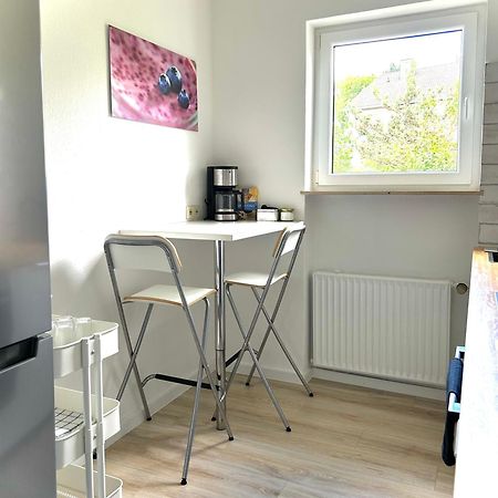 Apartment In Musikalischem Haus Майен Екстериор снимка
